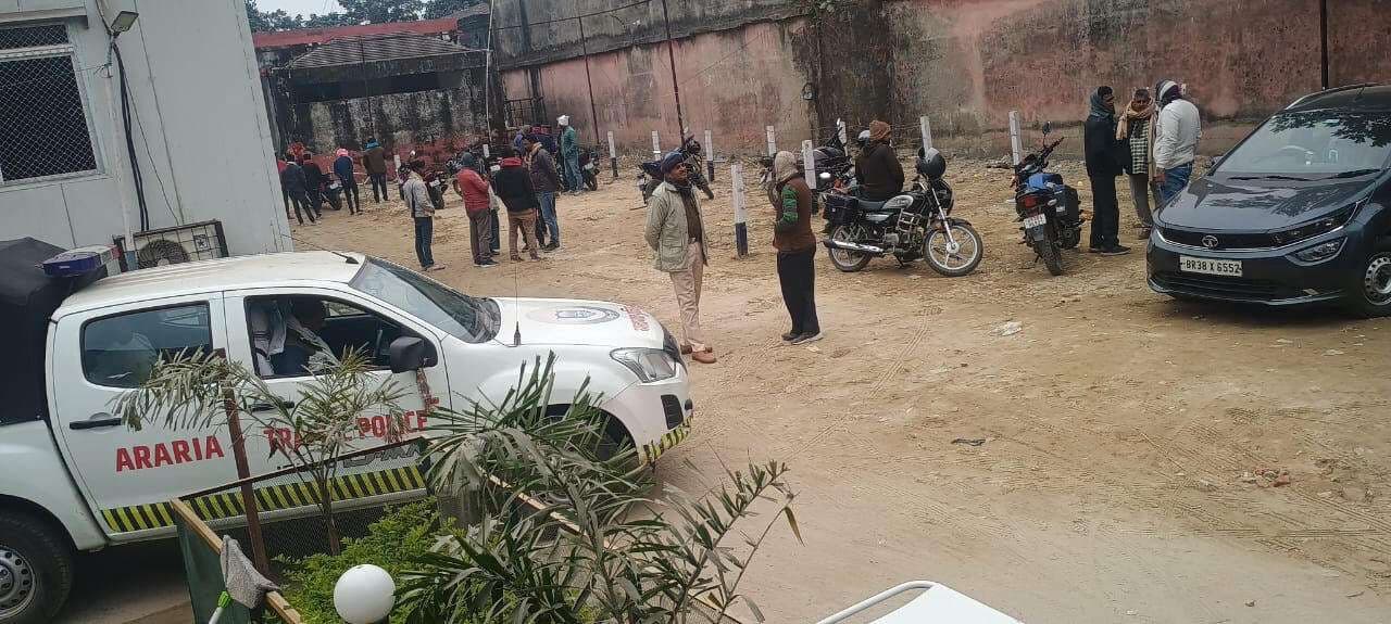 दो बाइकों की टक्कर में एक युवक की मौत