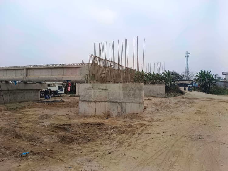 जल्द ही इंडो-नेपाल सीमा सड़क निर्माण कार्य वर्षों की लंबी प्रतीक्षा के बाद पहुंचा अंतिम चरण में