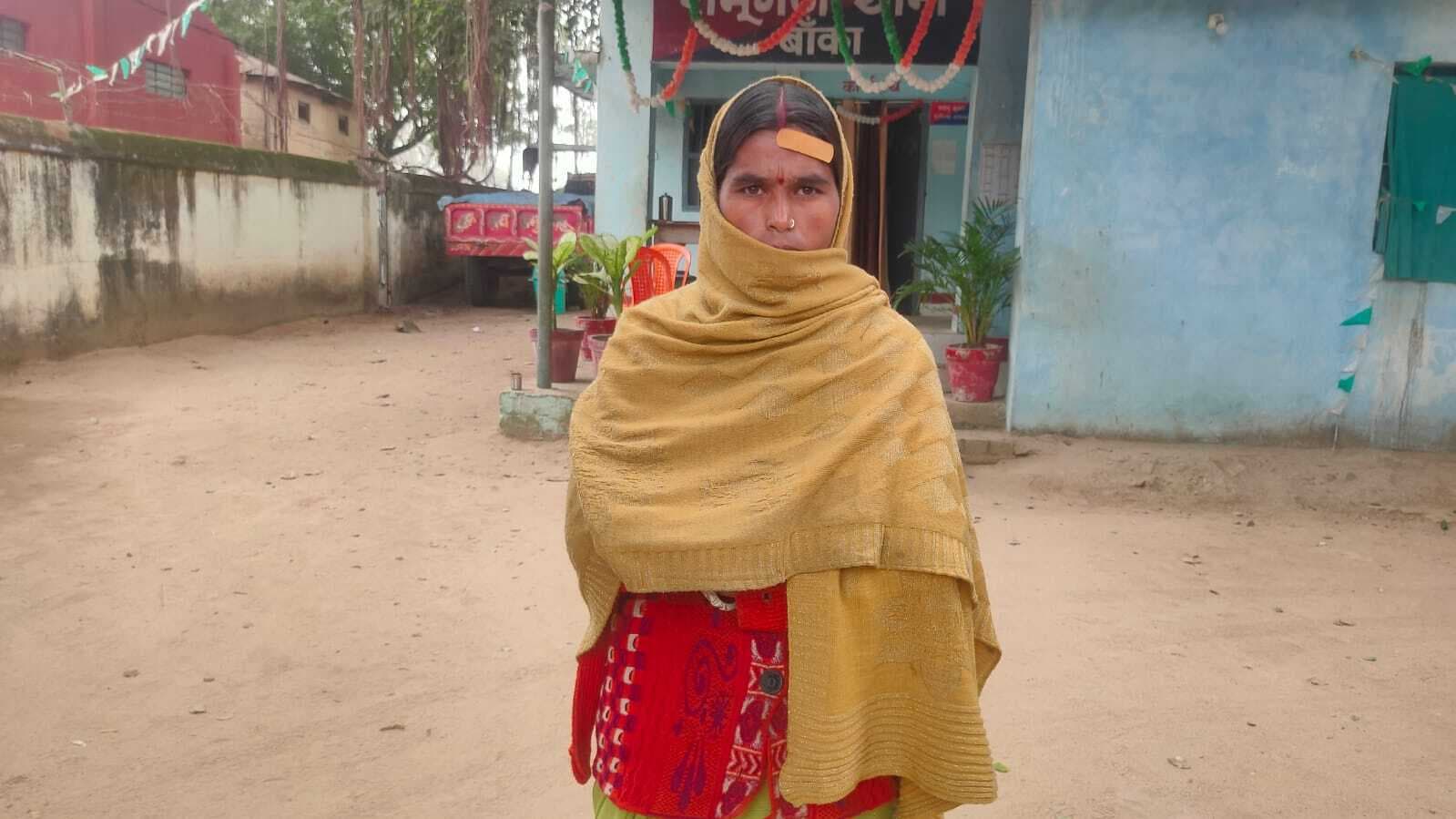 शंभुगंज में जमीन विवाद में महिला के साथ मारपीट