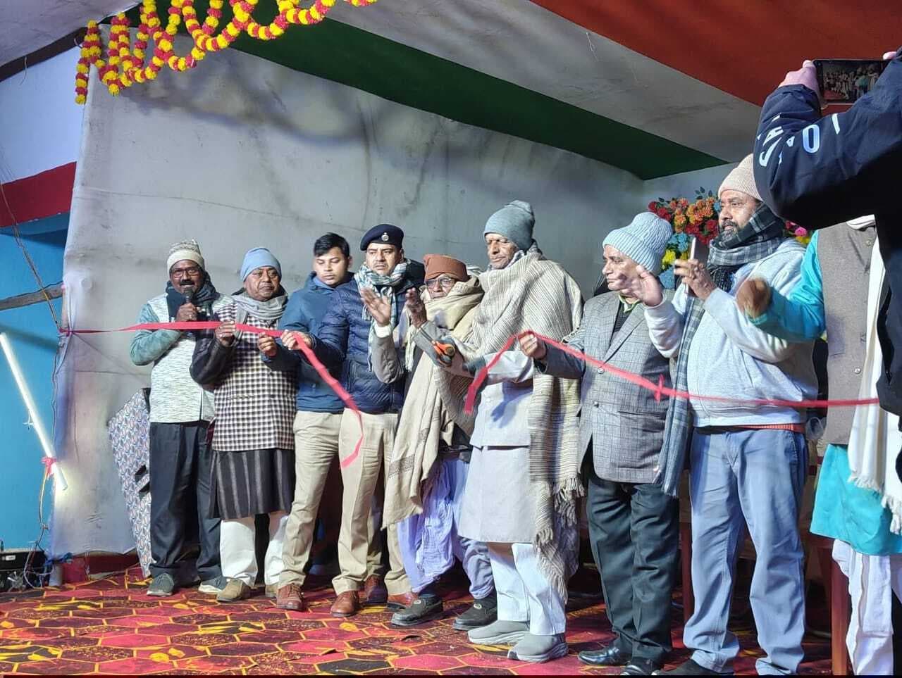 उसराहा के कौशल्या मेले में भक्ति की बयार, विधायक ने किया जागरण मंच का उद्घाटन