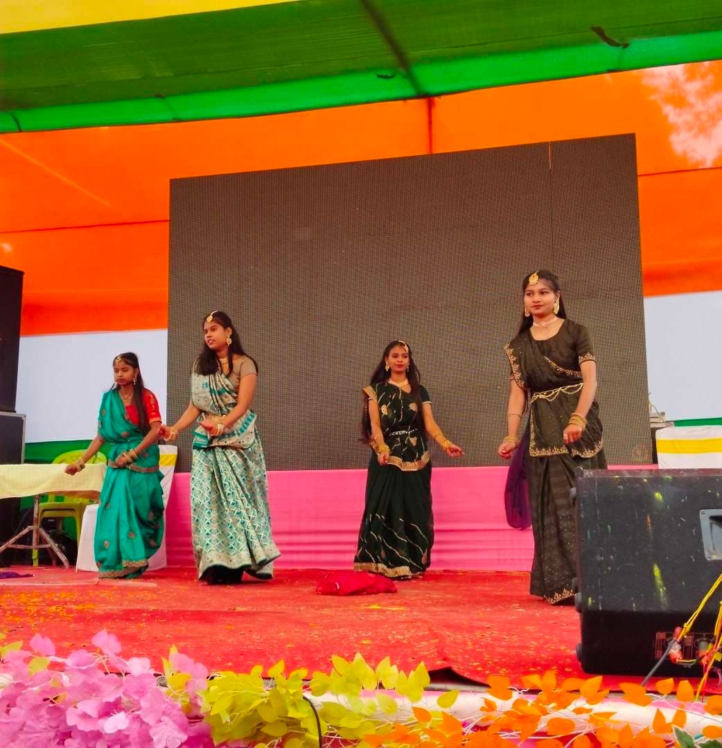 Aurangabad News : दाउदनगर महोत्सव के अंतिम दिन सांस्कृतिक कार्यक्रमों की धूम