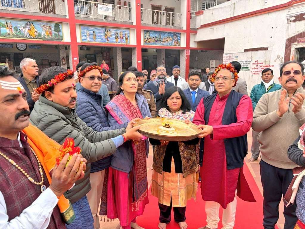 मुख्य निर्वाचन आयुक्त ज्ञानेश कुमार ने की फौजदारीनाथ की पूजा-अर्चना