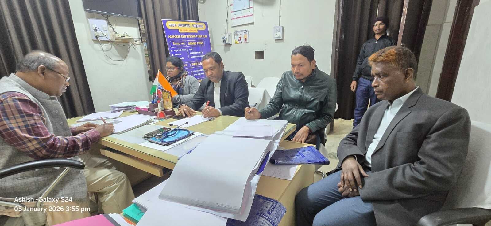 Chaibasa News : कैंसर के पांच मरीजों के इलाज  को 21.15 लाख रुपये स्वीकृत