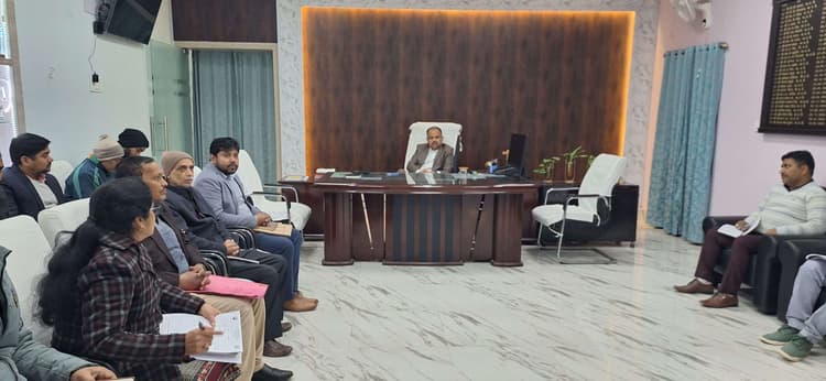 नगर पंचायत, परिषद व निगम क्षेत्र में उत्कृष्ट कोटि के पार्क निर्माण के लिए प्रस्ताव करें तैयार