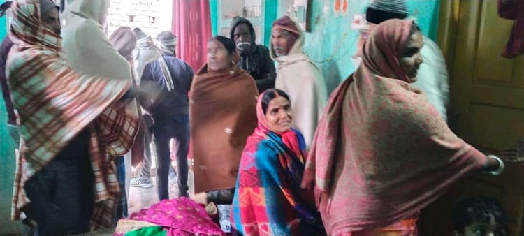 आरोपुर में तीन घरों से लाखों की संपत्ति की चोरी