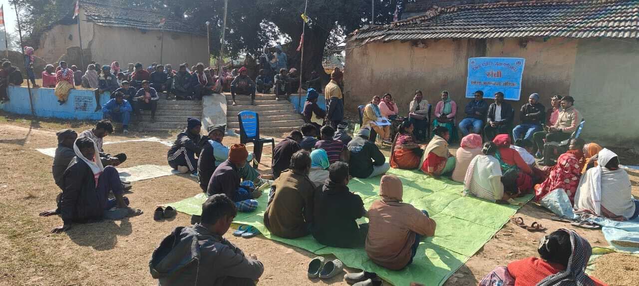 ग्रामीणों को नि:शुल्क विधिक सेवाओं की मिली जानकारी