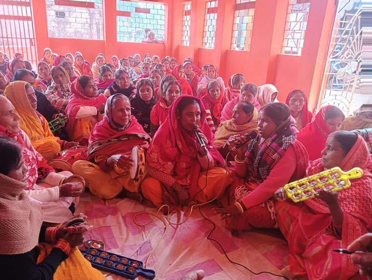 Giridih News : धर्म-संस्कृति के संरक्षण व संवर्द्धन का लिया संकल्प