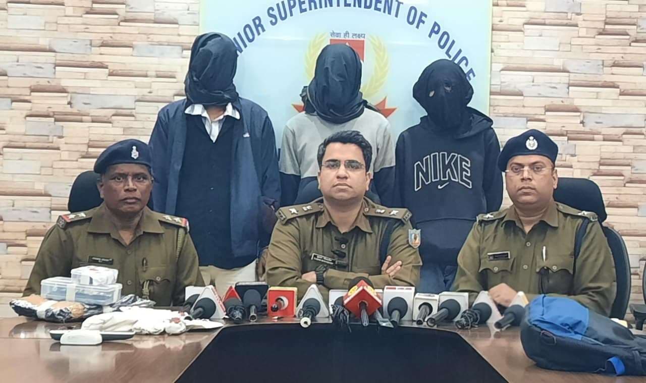 Jamshedpur News : ब्राउन शुगर की जगह मिट्टी की पुड़िया सोहेल को दिया, जैसे ही सूंघने के लिए सिर झुकाया चापड़ से मार की हत्या