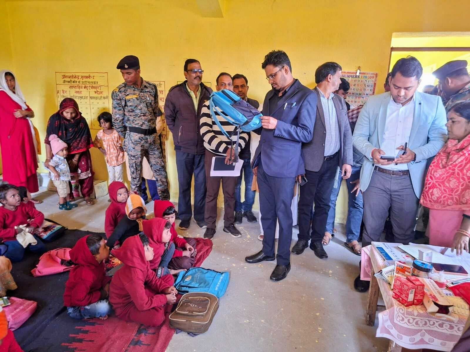 Dhanbad News: आंगनबाड़ी व विद्यालय निर्माण में हो गुणवत्तापूर्ण काम : डीडीसी