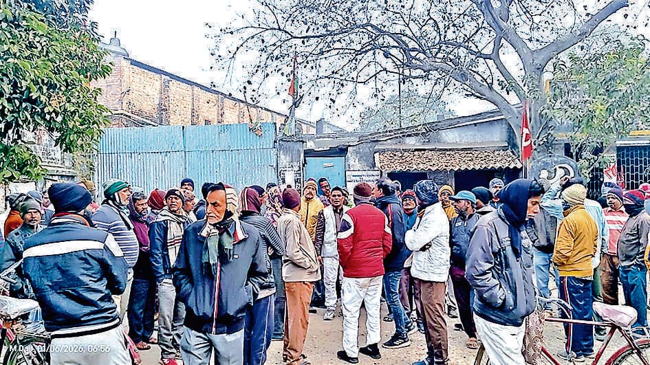 अब कमरहट्टी की प्रवर्तक जूट मिल हुई बंद