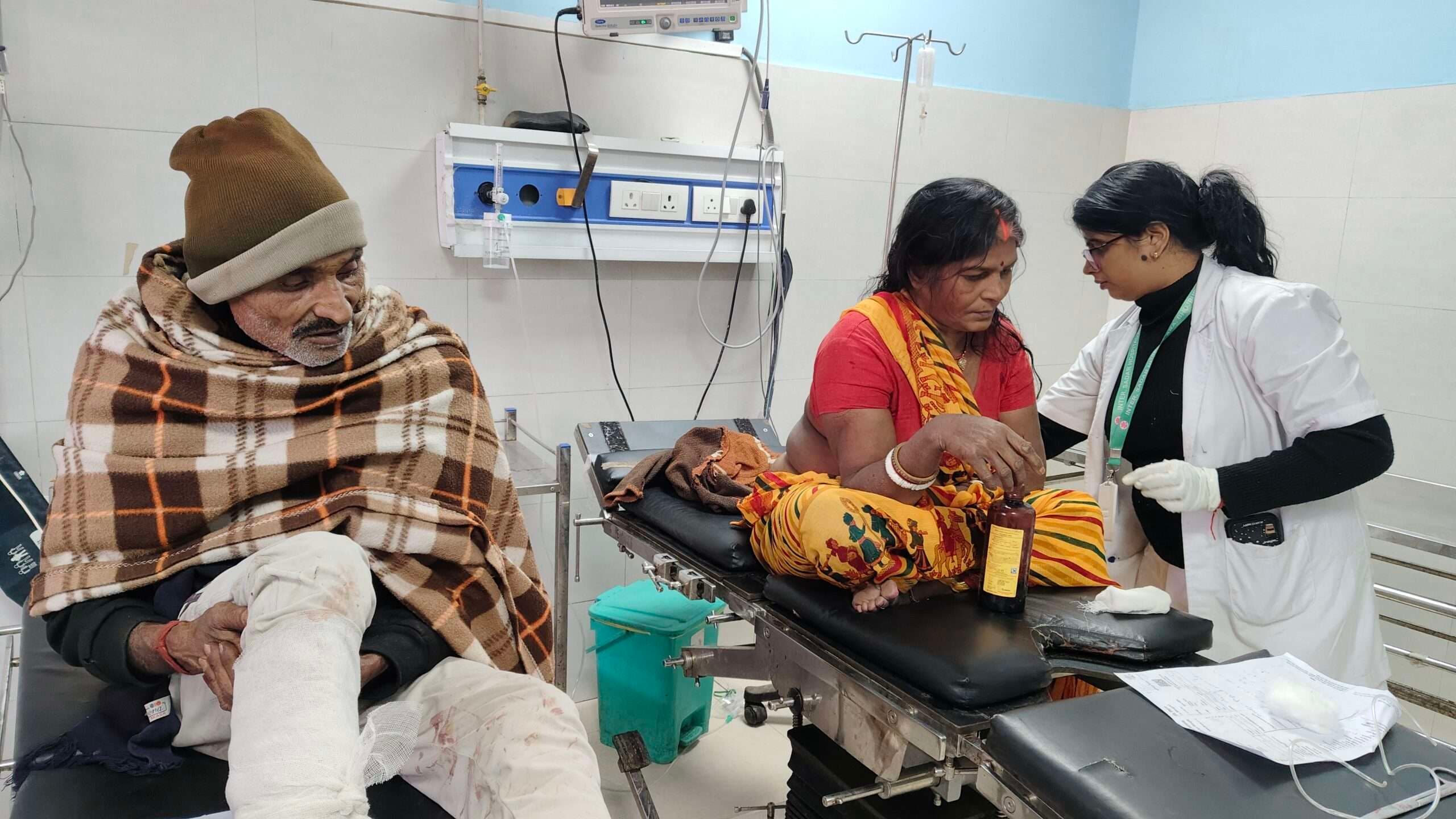 मारपीट में महिला समेत दो लोग जख्मी