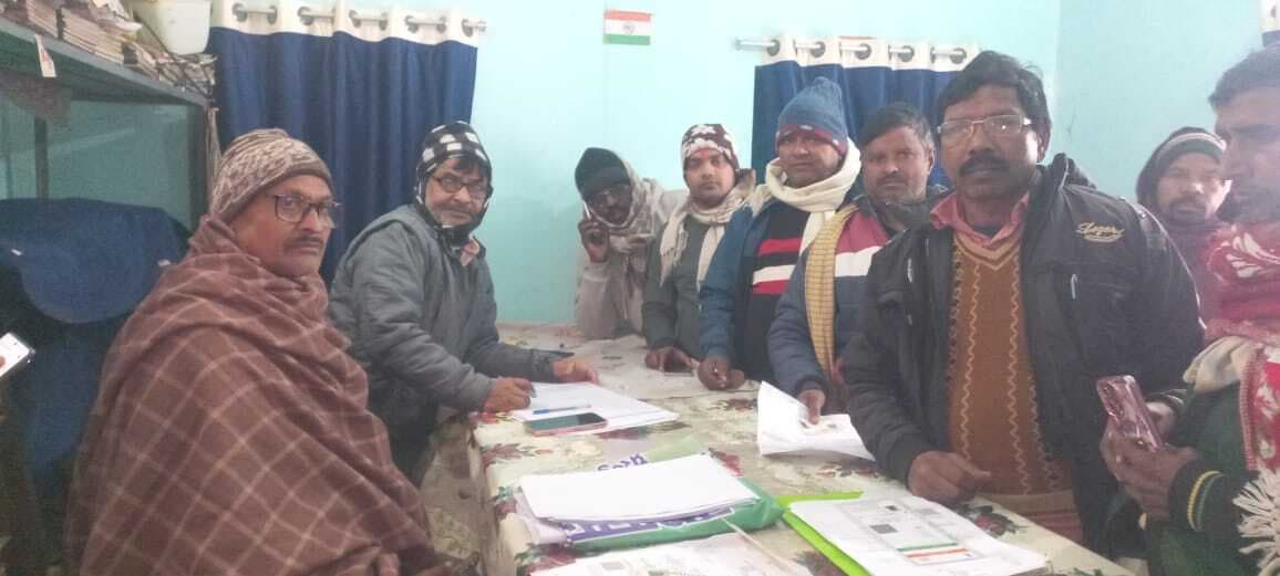 फार्मर रजिस्ट्रेशन व ई केवाईसी को लगाया शिविर