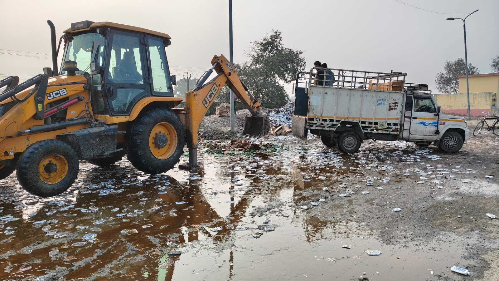 उत्पाद विभाग ने 4,497 लीटर देसी-विदेशी शराब की नष्ट