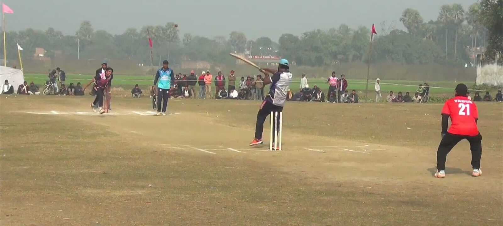 सैफ इलेवन सिमरी बख्तियारपुर ने पहले सेमीफाइनल में मारी बाजी