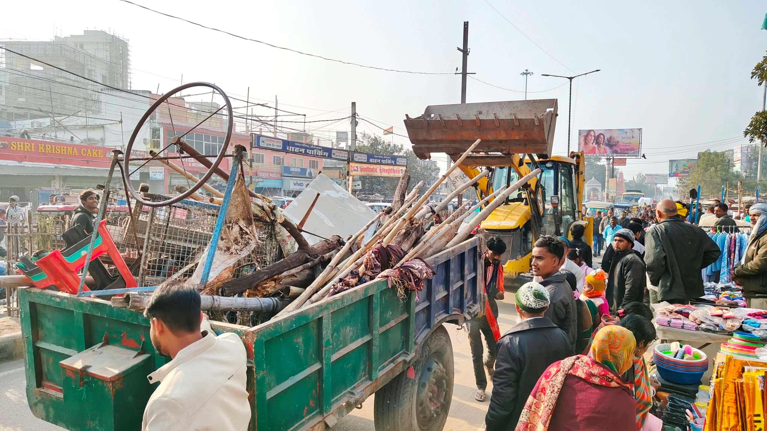 Aurangabad News : शहर में प्रशासन ने चलाया अतिक्रमण अभियान