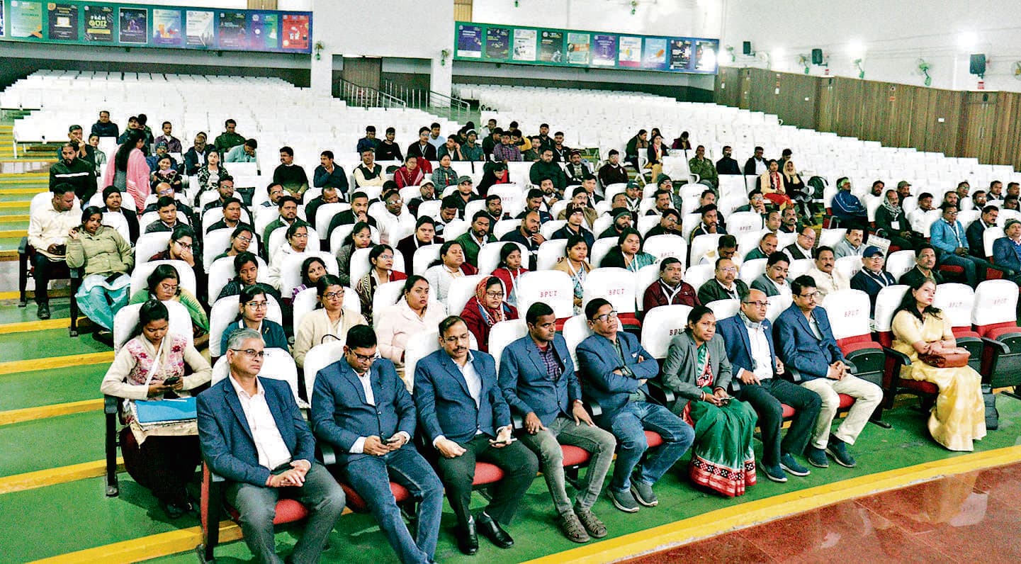 Rourkela News: छात्रों का भविष्य संवारने और राष्ट्र की समग्र प्रगति में शिक्षकों की भूमिका अहम: प्रो अमिय रथ