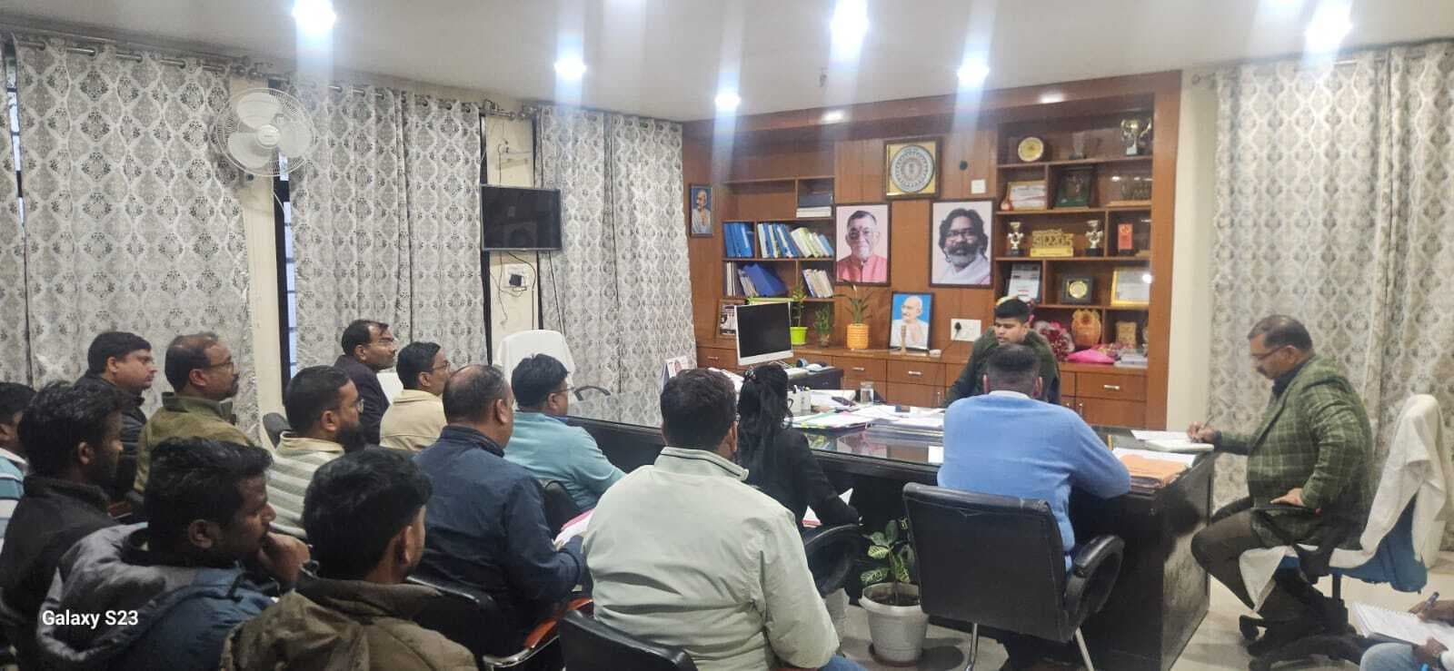 जल योजनाओं में ढिलाई नहीं चलेगी : नगर आयुक्त