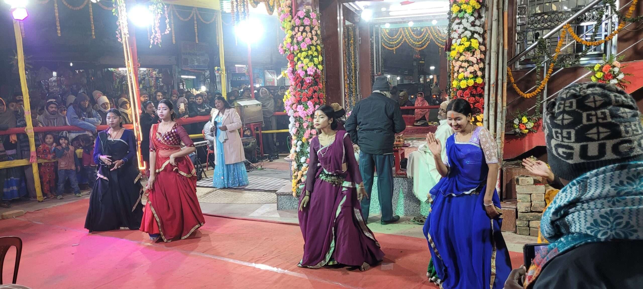 भक्ति, संगीत व नृत्य का अद्भुत संगम: महावीर मंदिर में संकीर्तन सह अष्टयाम बना आस्था का केंद्र