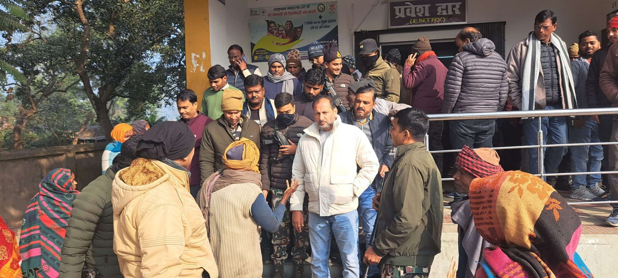 विधायक ने सीएचसी का किया निरीक्षणा