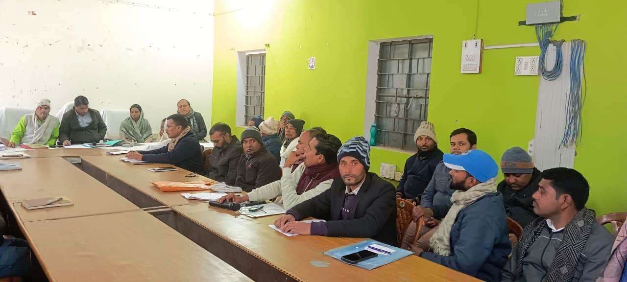 पंचायत समिति की बैठक में विकास योजनाओं पर चर्चा