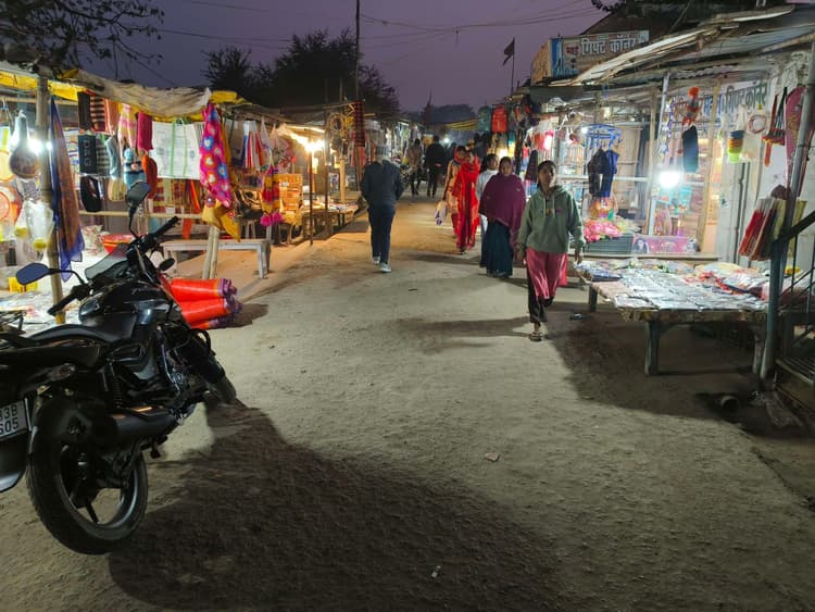 Samastipur News:अतिक्रमण पर भारी पड़ रहा प्रभावशाली सुरक्षा कवच