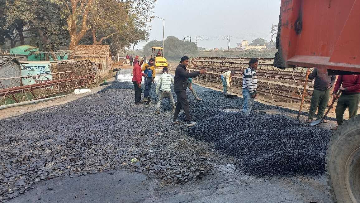 डाकबंगला जीडीरोड तक सड़क निर्माण में अनियमितता