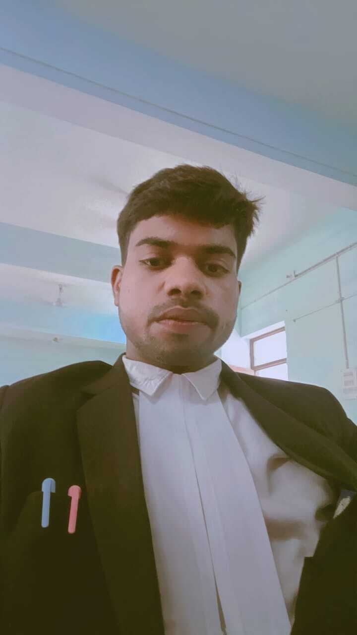 अमन व विवेक ने बार एसोसिएशन की परीक्षा किये पास