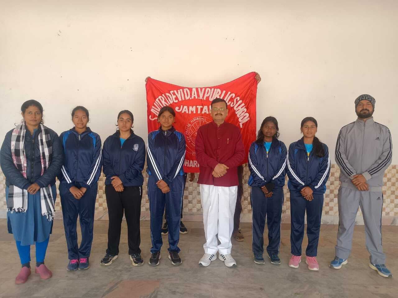 विद्यार्थियों के सर्वांगीण विकास कृतसंकल्प : डॉ विजय