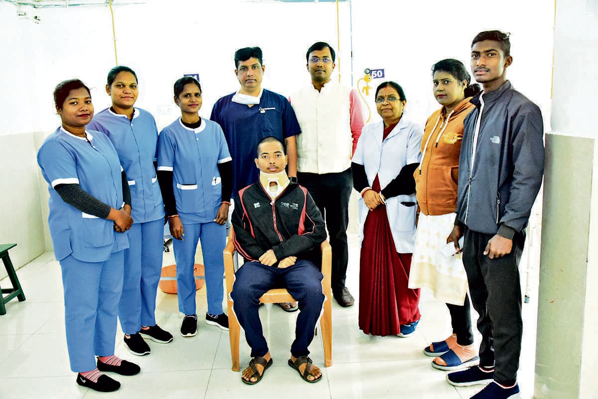 Rourkela News: आइजीएच में खोपड़ी के निचले हिस्से में एक दुर्लभ ट्यूमर की हुई शल्यचिकित्सा