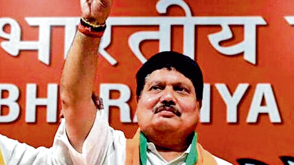 बंगाल में लगे राष्ट्रपति शासन : अर्जुन सिंह