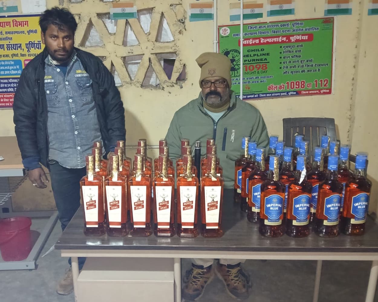 मुफस्सिल पुलिस ने ऑटो से जब्त की 25.5 लीटर विदेशी शराब, धंधेबाज गिरफ्तार