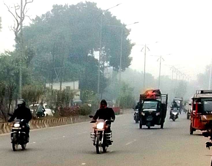 पूर्णिया में चरम पर है शीतलहर का सितम, बर्फीली हवा ने बढायी ठिठुरन, ऑरेंज अलर्ट