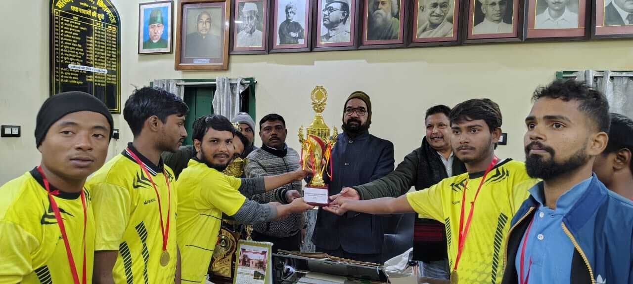पुरुष वर्ग में मारवाड़ी कॉलेज बना विजेता