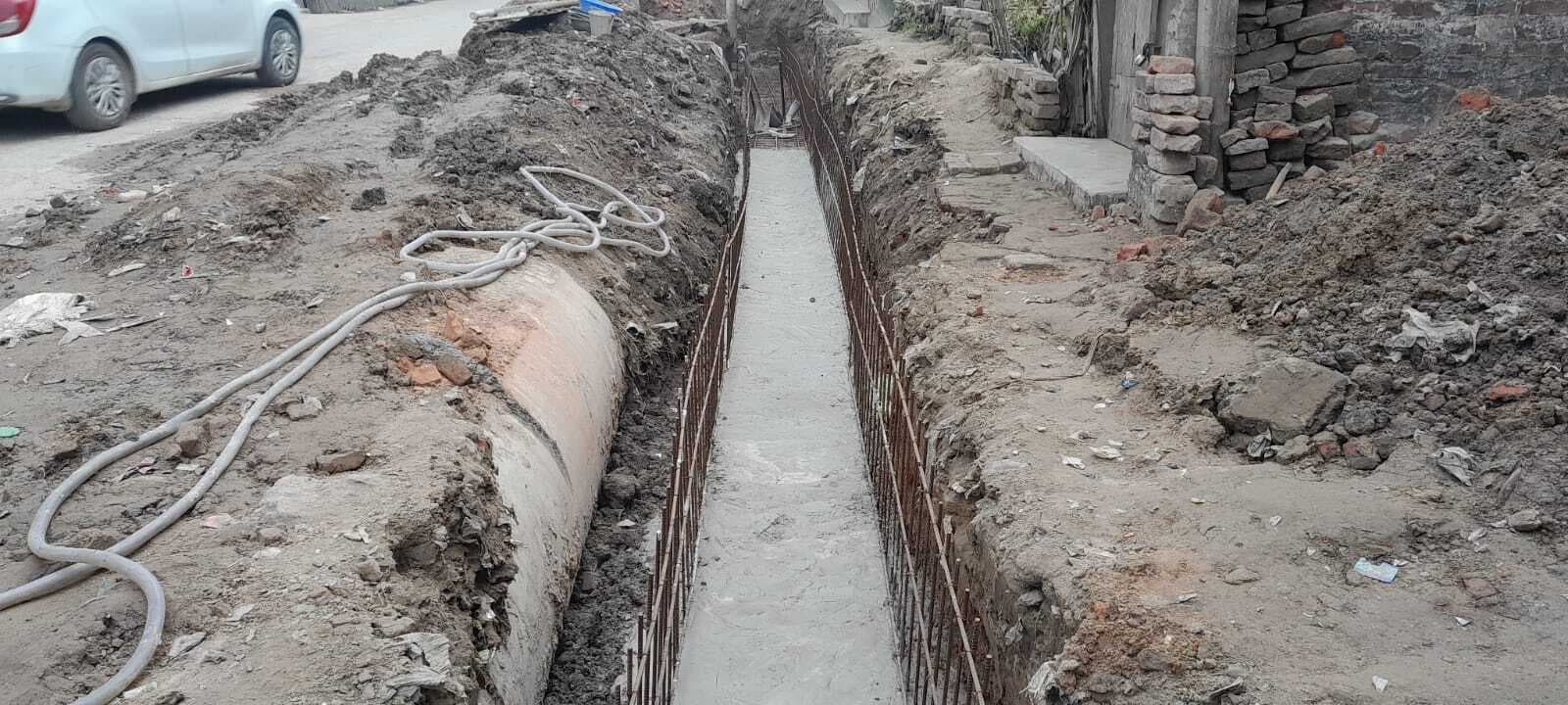 Madhubani News : नगर निगम क्षेत्र में हो रहा 220 सड़क व नाला का निर्माण