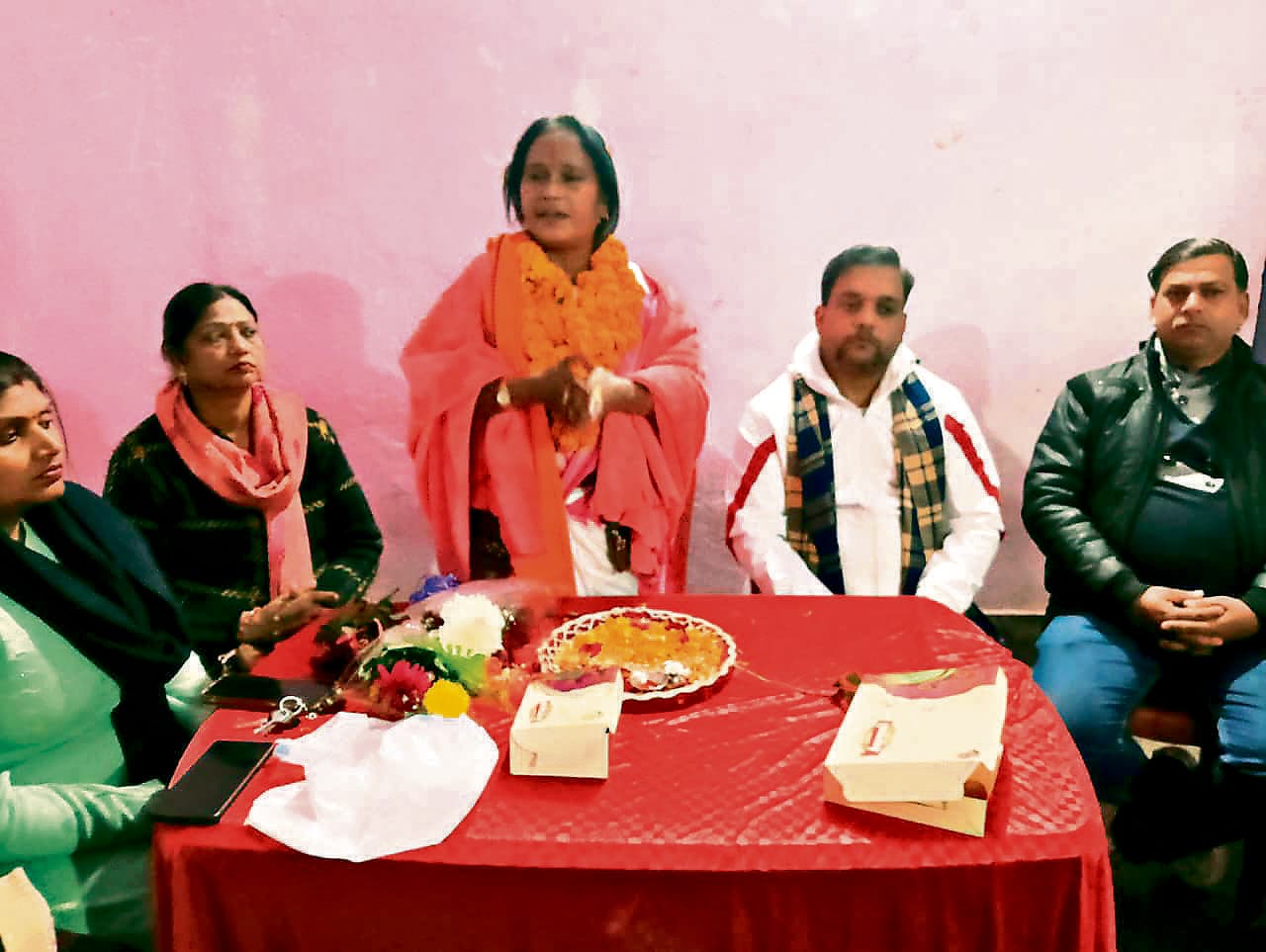 Chaibasa News : चाईबासा से गीता बालमुचू व चक्रधरपुर से दीपक पासवान बने जिलाध्यक्ष