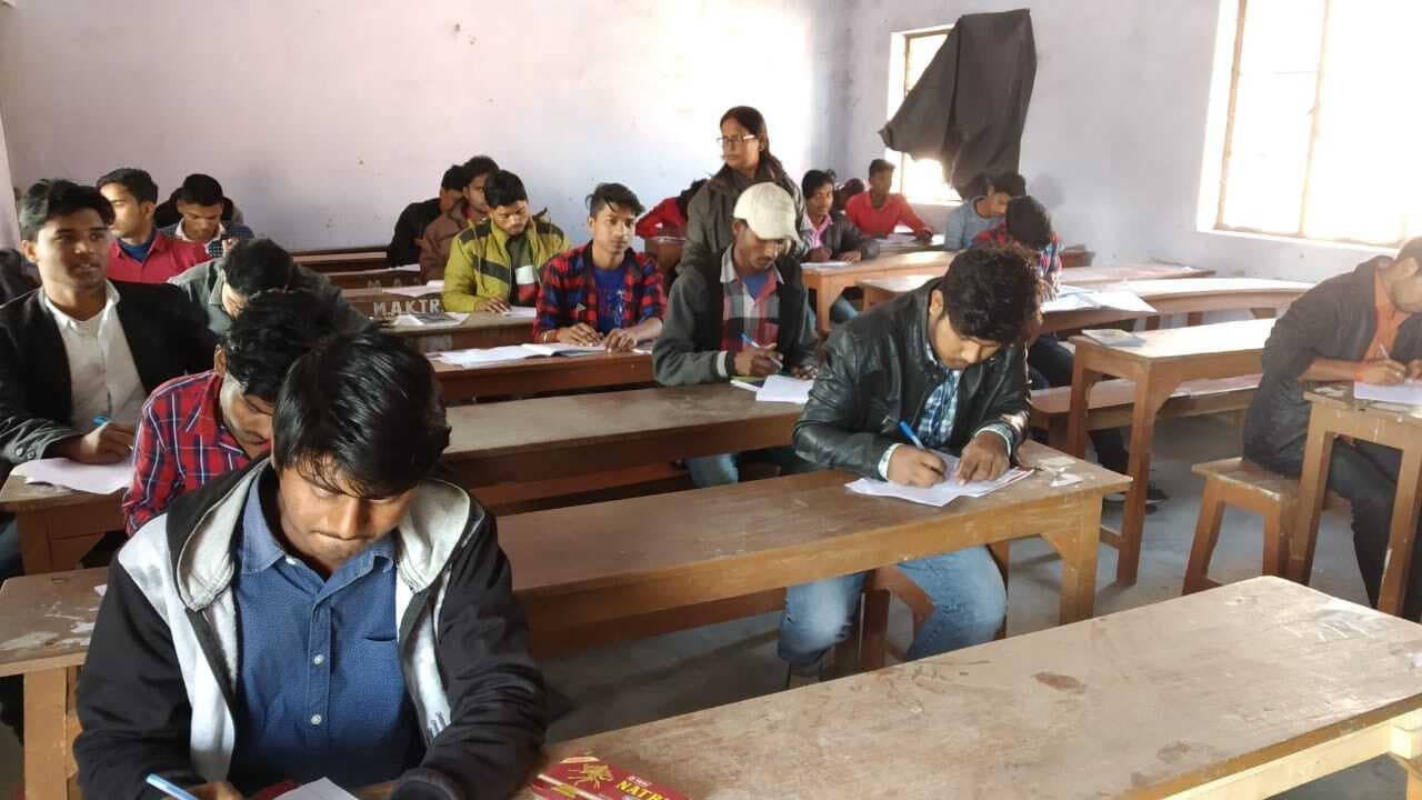 इंटर: जिले के 86 केंद्रों पर प्रेक्टिकल परीक्षा शुरू