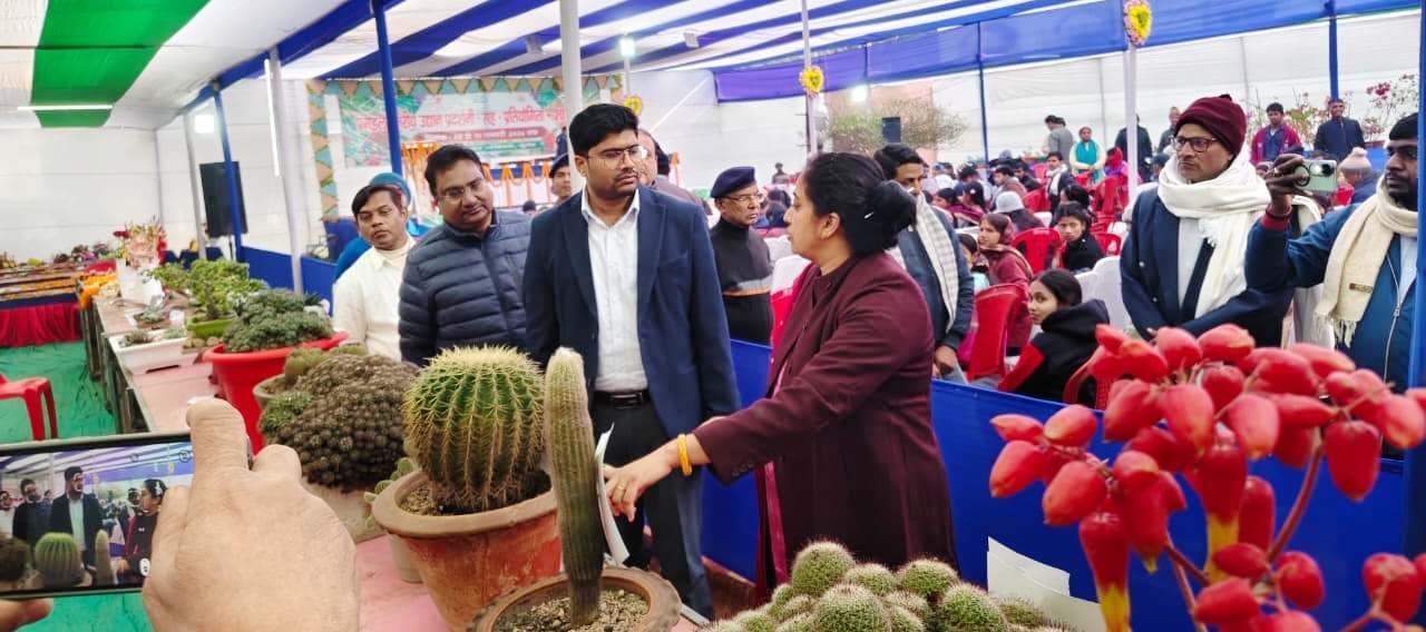 प्रमंडल स्तरीय उद्यान प्रदर्शनी में 130 किसानों को किया गया पुरस्कृत