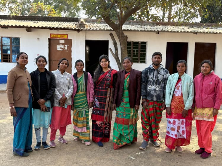 मिशन पब्लिक स्कूल में मना सोहराय मिलन समारोह