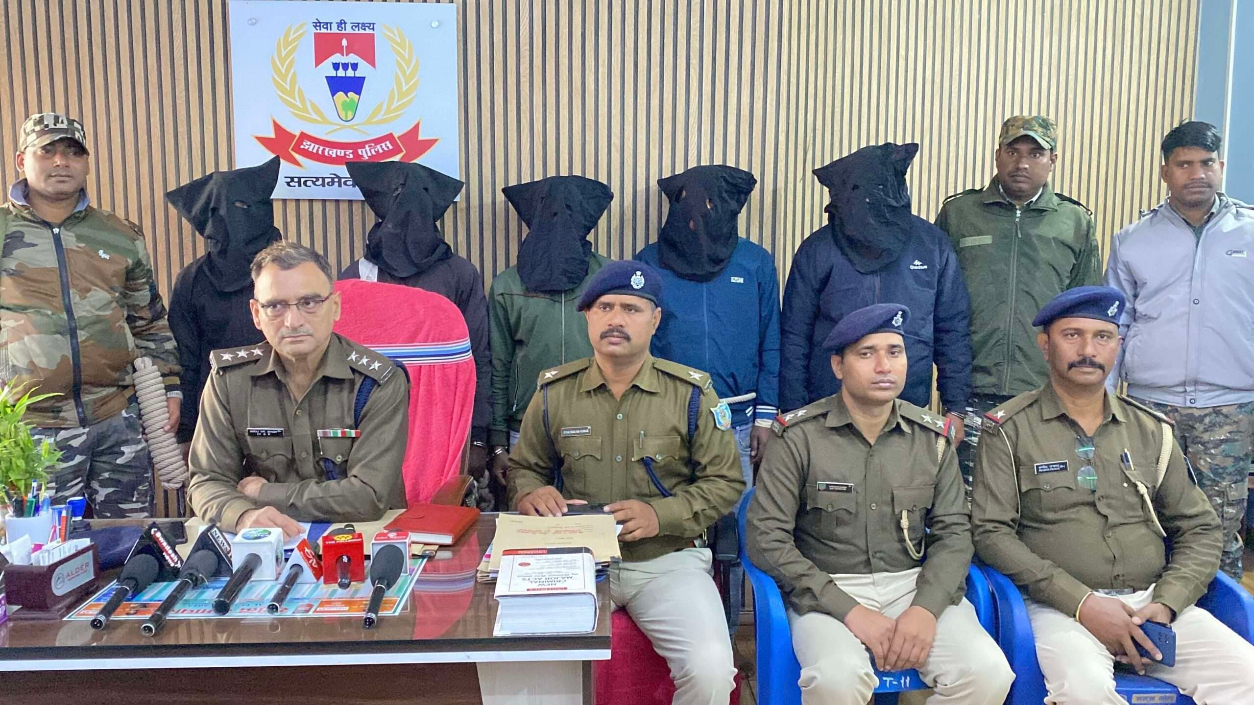 Giridih News :बाइक चोरी के पांचों आरोपित भेजे गये जेल