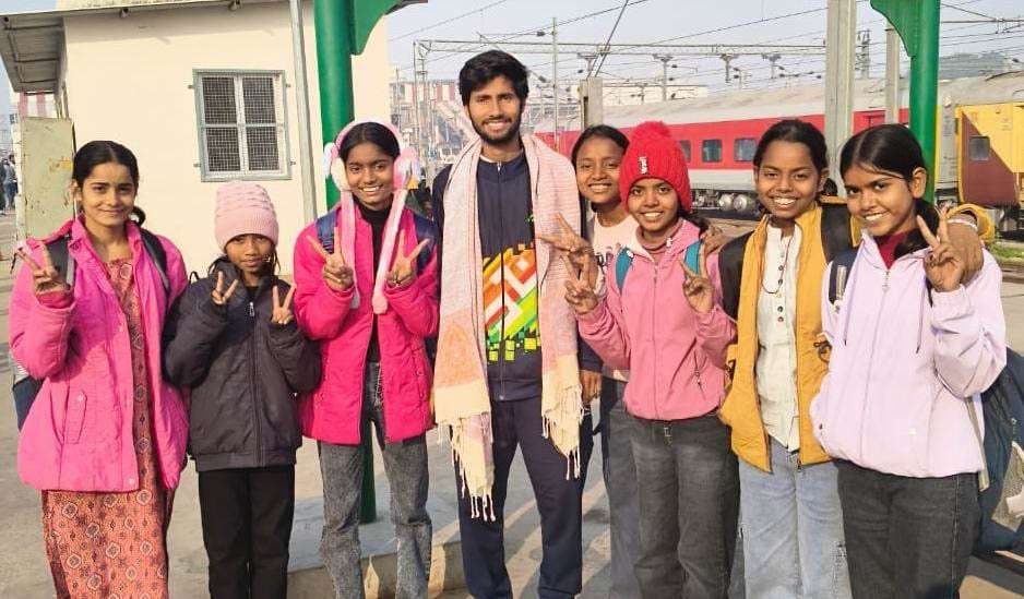 11वीं बैटल स्पोर्ट्स डांस नेशनल चैंपियनशिप के लिए बिहार टीम लखनऊ रवाना