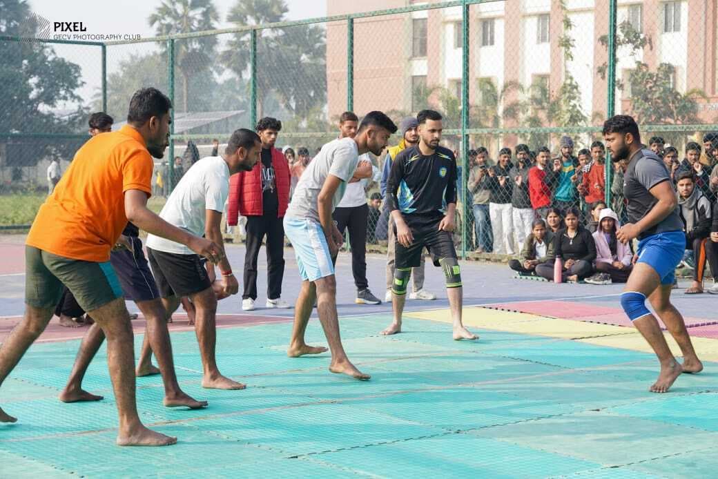 hajipur news. उमंग में बेहतर प्रदर्शन करने वालों को किया गया सम्मानित