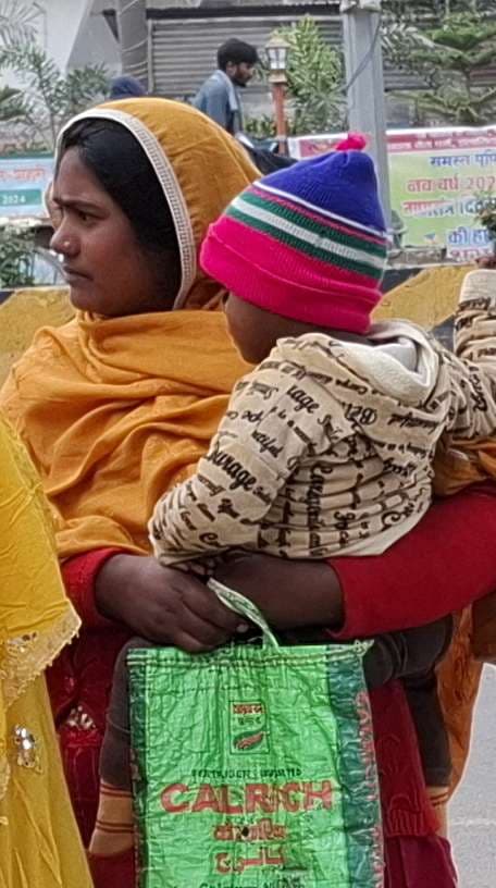 मौसम-दिन में धूप ने ठंड से दी राहत पर शाम में बर्फीली हवाओं से बढ़ी कंपकपी