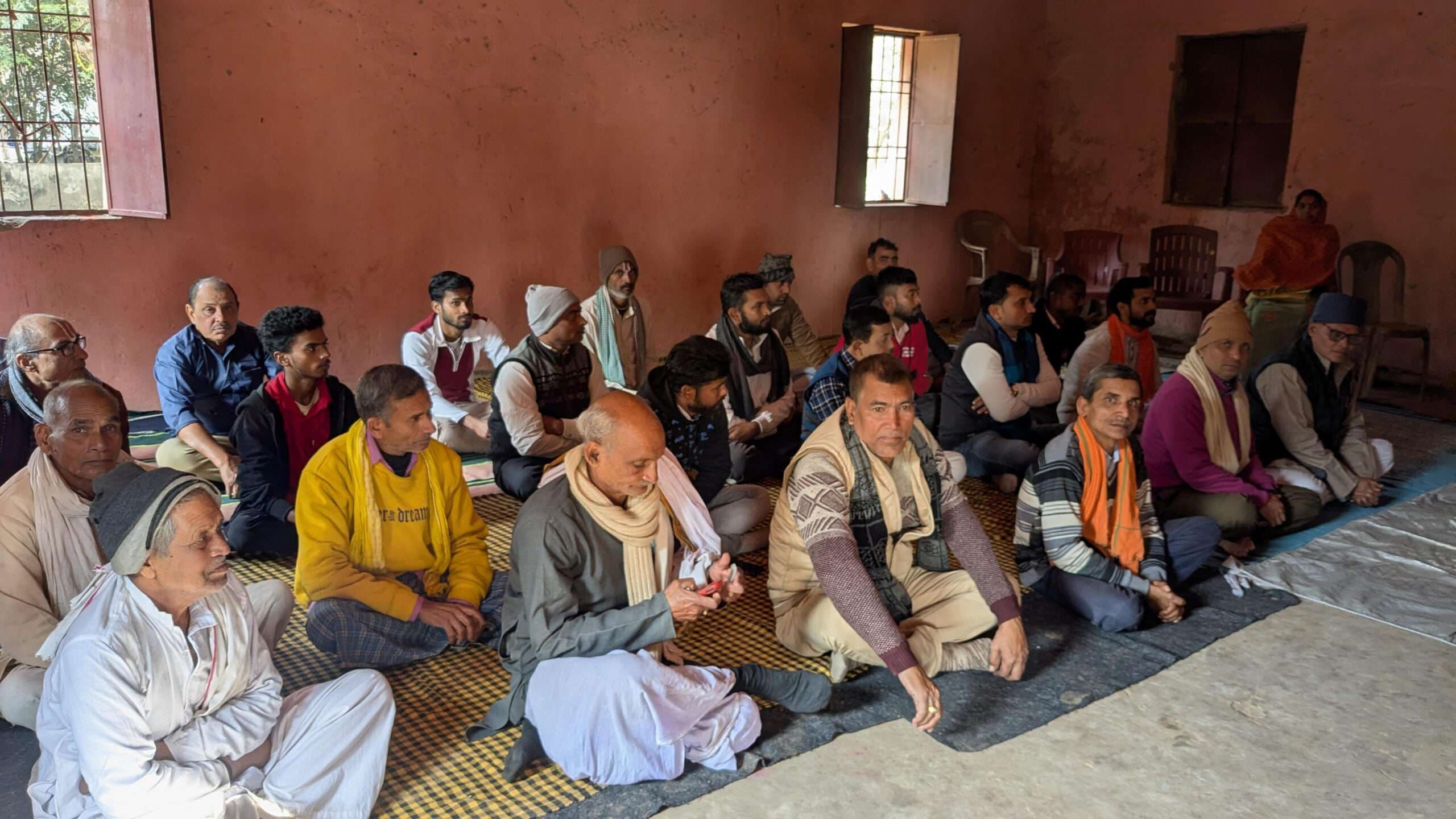 राष्ट्रीय स्वयंसेवक संघ दिया दही-चूड़ा का भोज