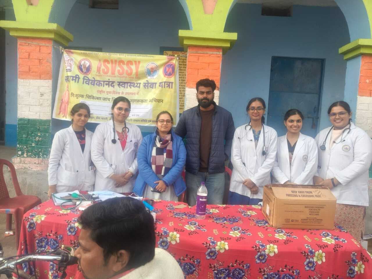 श्यामलाल मेडिकल कॉलेज ने चार स्थानों पर लगाया चिकित्सा शिविर