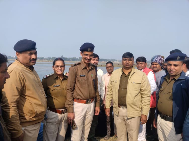 लापता युवक का शव धमना आहर से बरामद