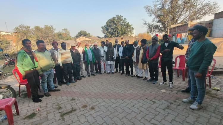 Bokaro News : विस्थापितों से संघर्ष का वर्ष बनाने का आह्वान