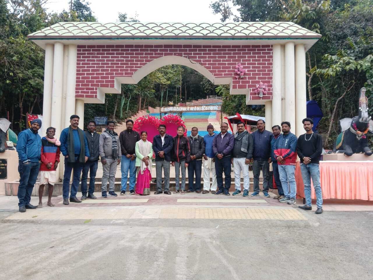 Seraikela Kharsawan News : आकर्षणी माता के शक्तिपीठ पर बुरु पूजा आज