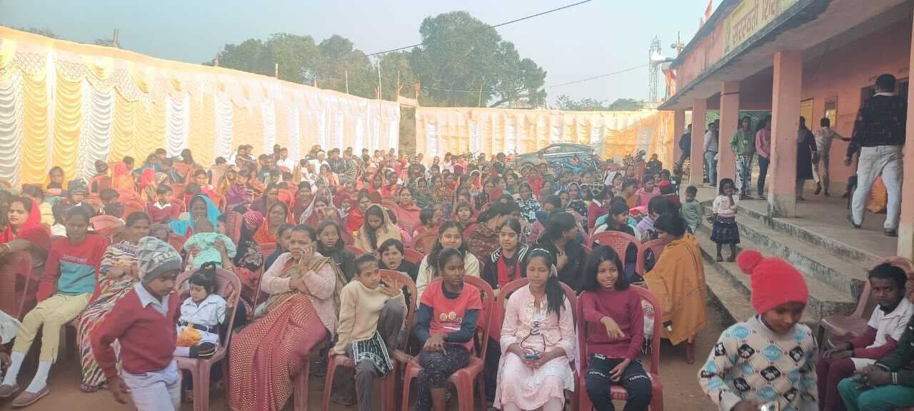 सरस्वती शिशु मंदिर में धूमधाम से मना वार्षिकोत्सव