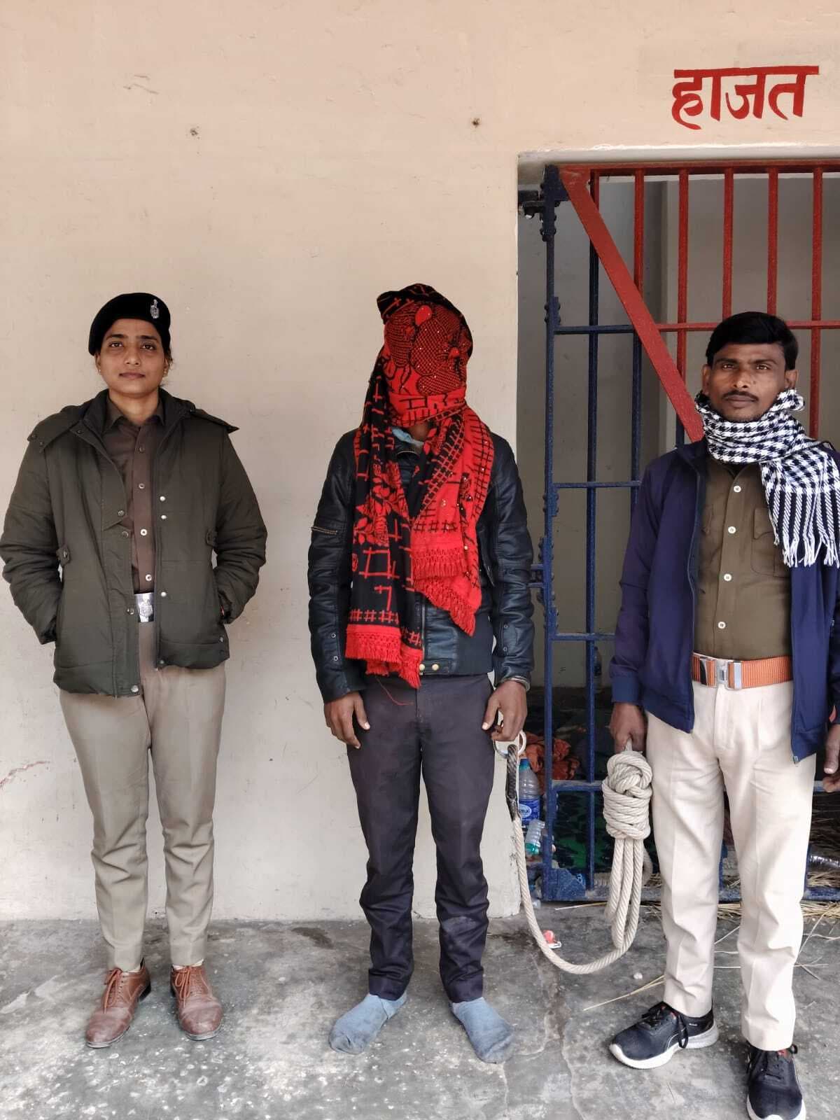 बारसोई में 22 ग्राम स्मैक के साथ तस्कर गिरफ्तार