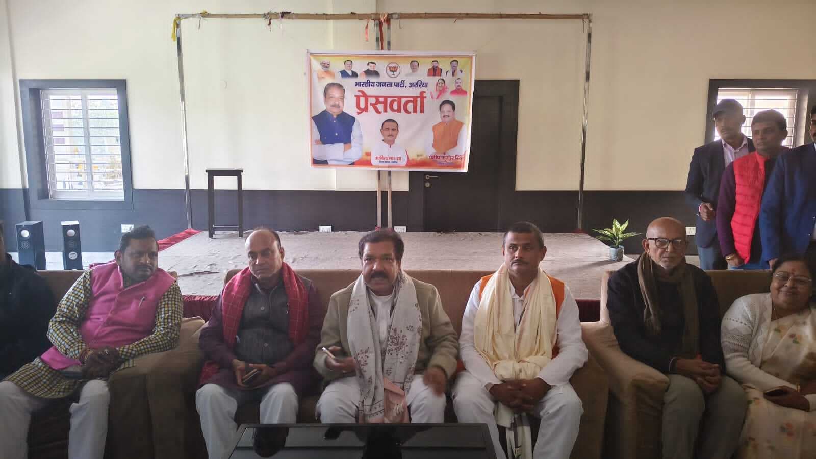 बिहार में सड़कों का बिछेगा जाल, मास्टर रोड मैप किया जा रहा तैयार : डॉ दिलीप जायसवाल